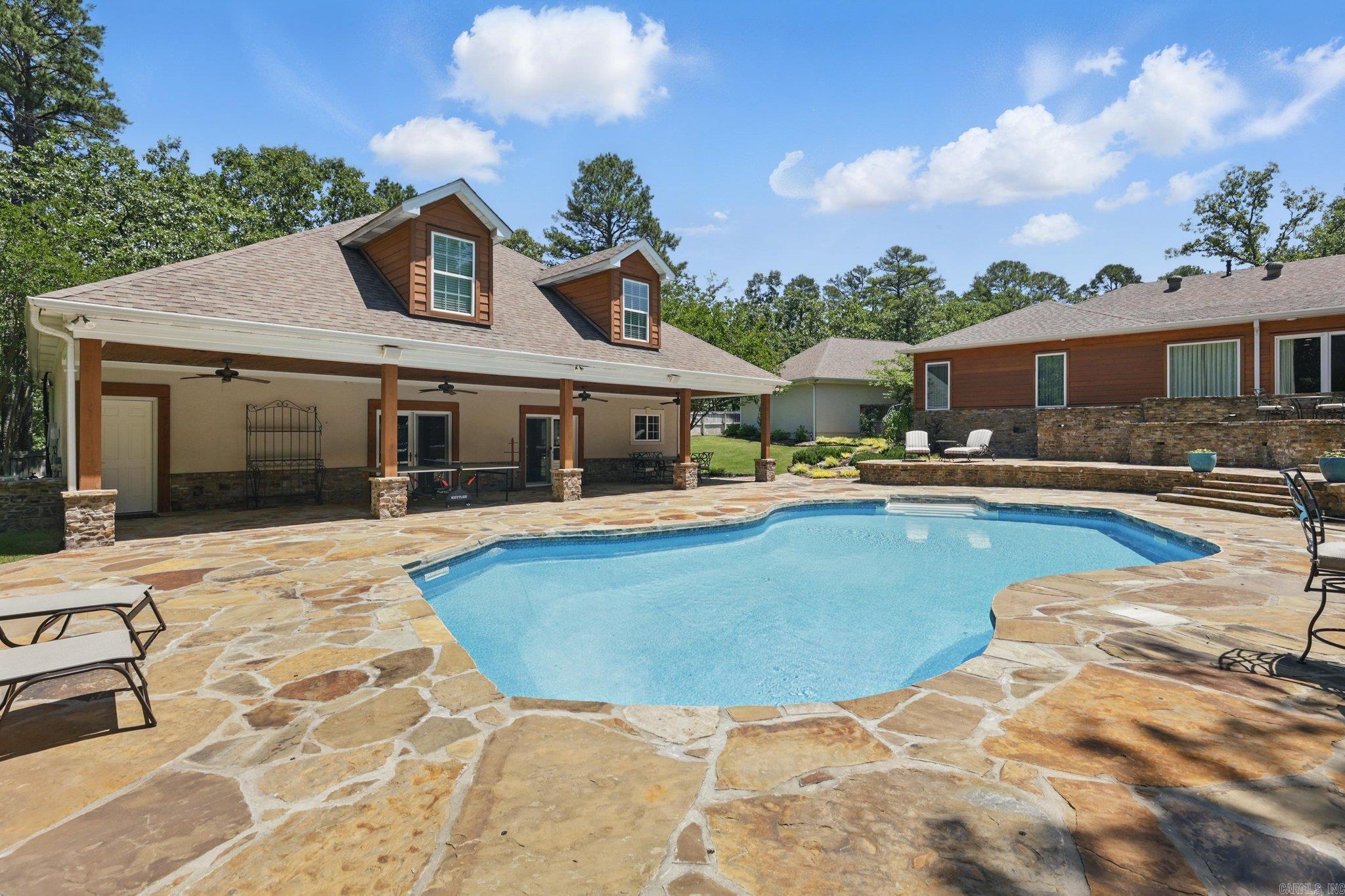 13200  Bart Moreland  Roland, AR