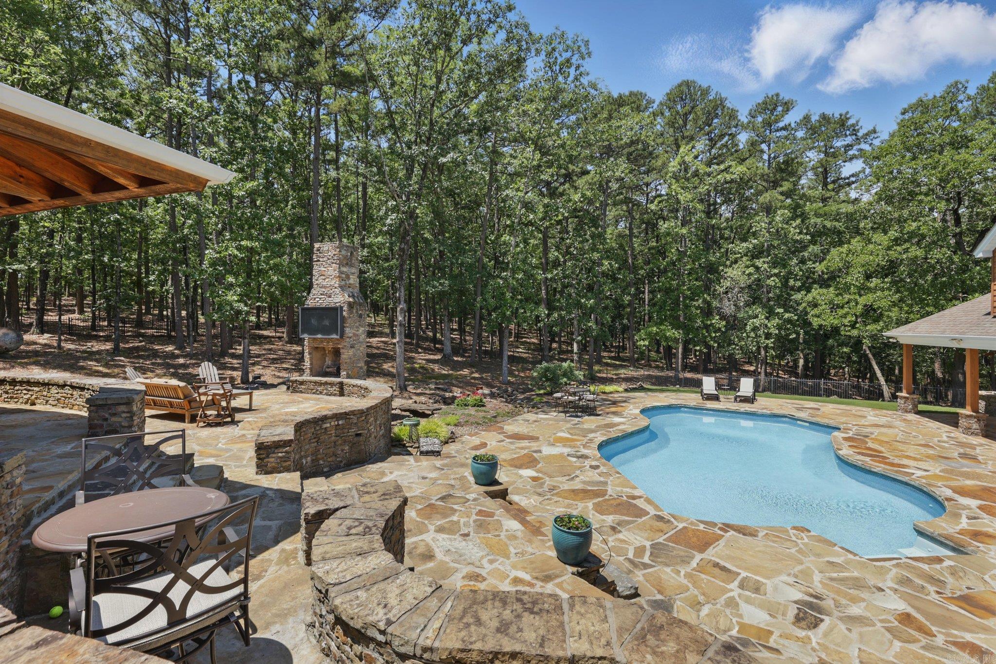 13200  Bart Moreland  Roland, AR