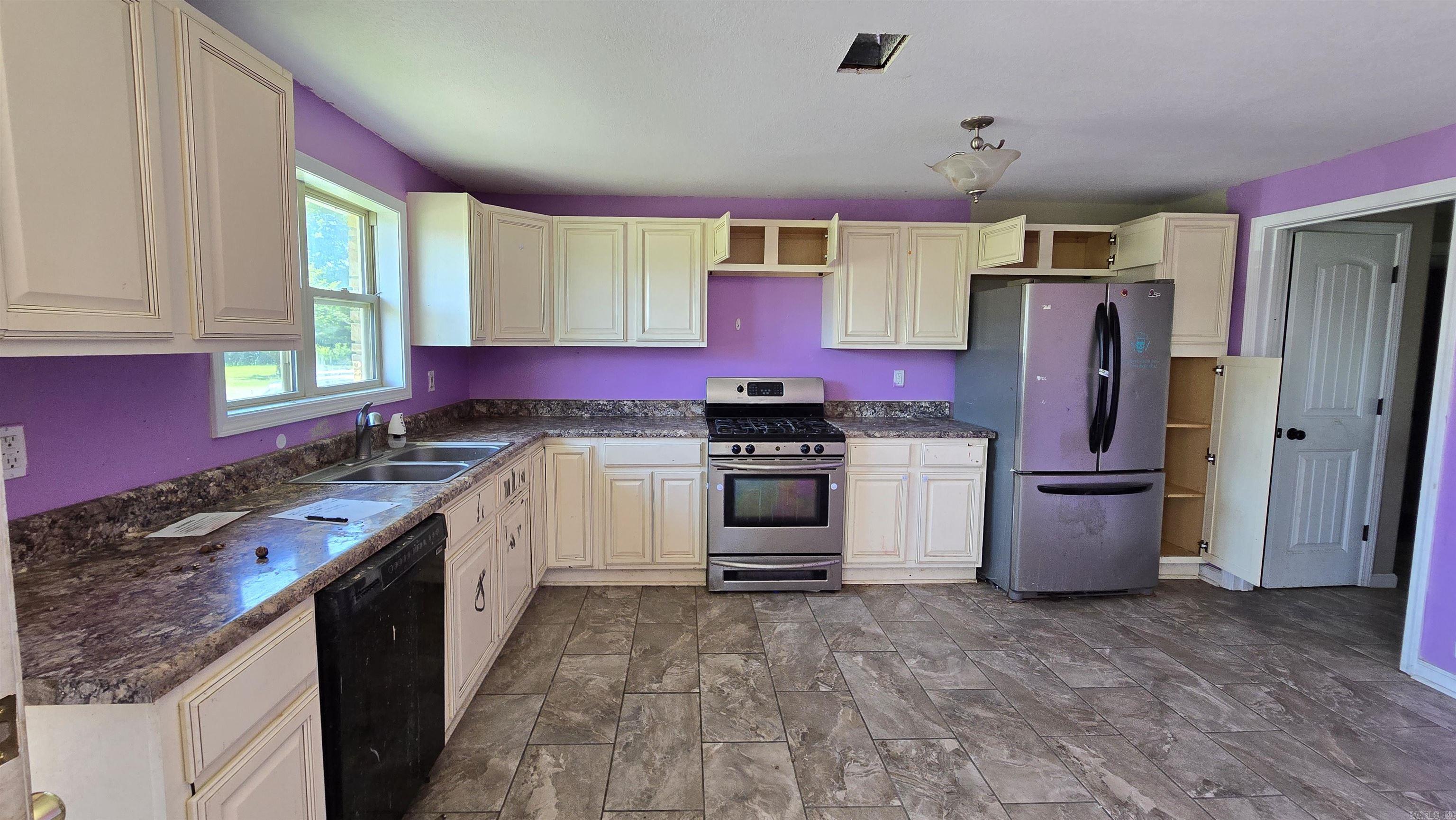302 SW Broad  Hoxie, AR