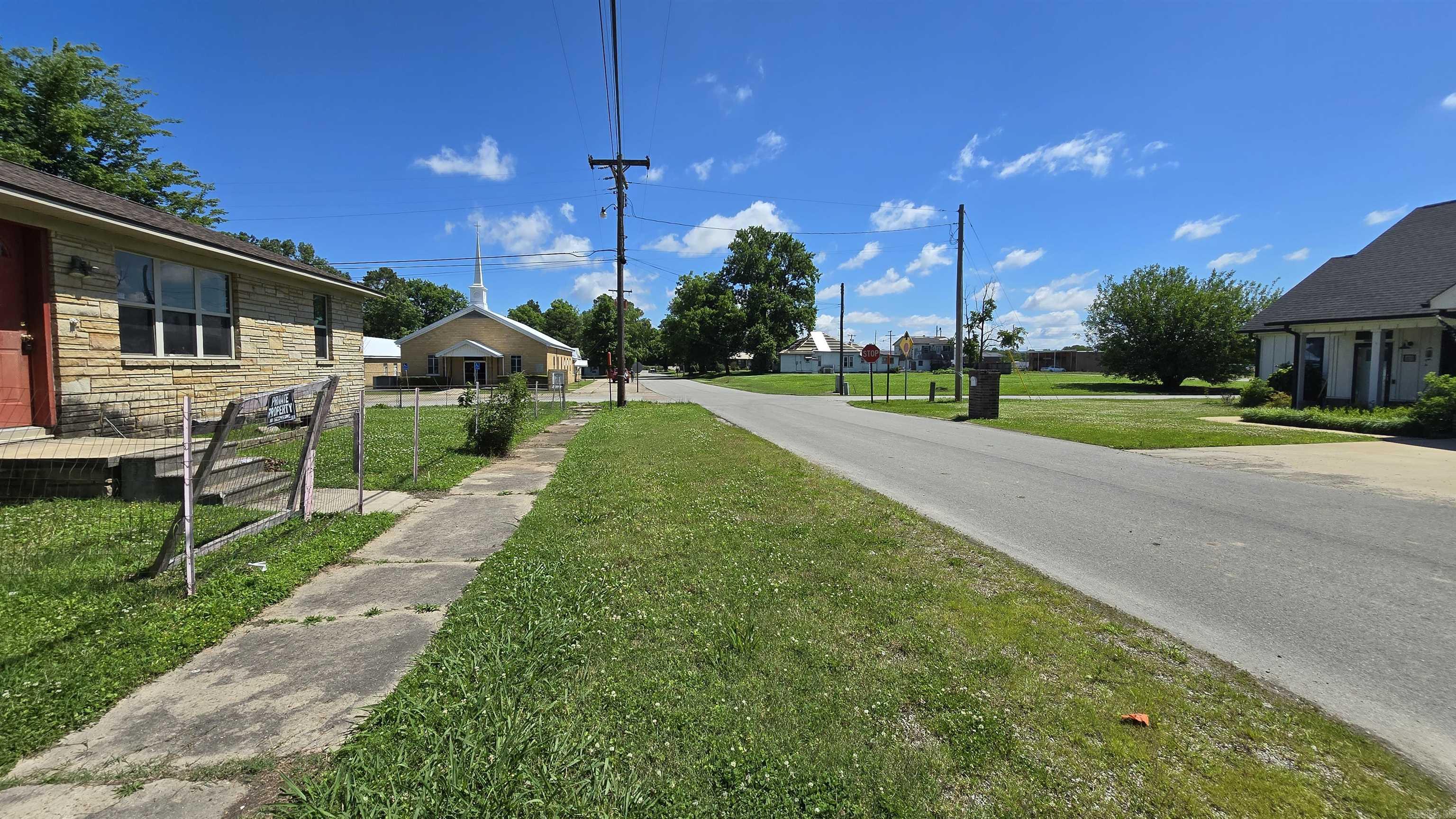 302 SW Broad  Hoxie, AR
