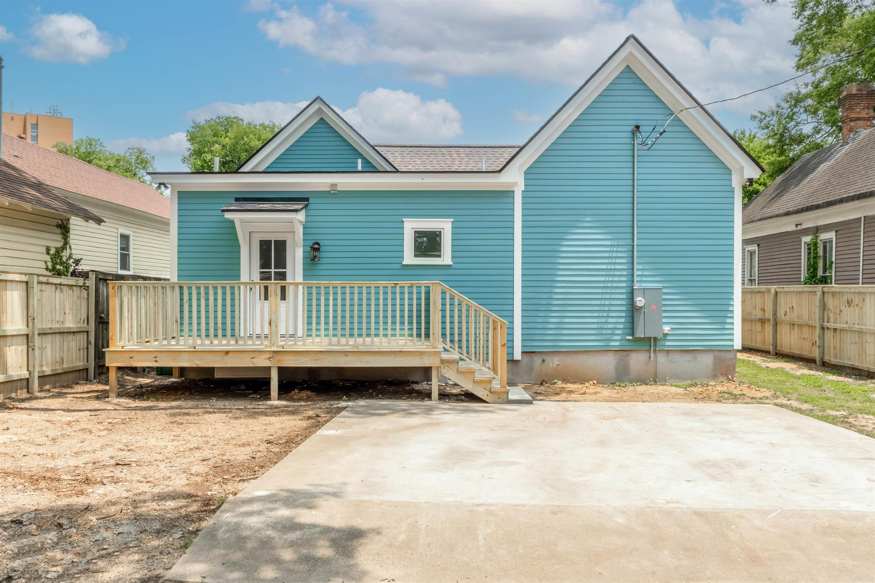 1908 S Gaines  Little Rock, AR