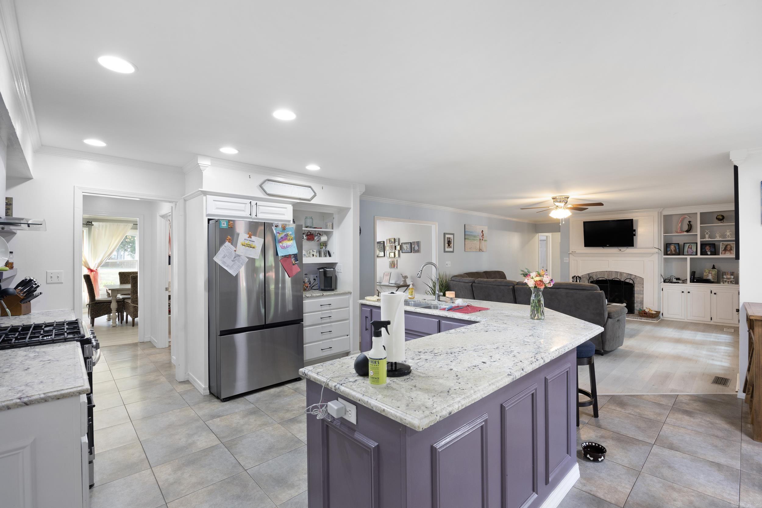 2920  Highland Dr  Russellville, AR