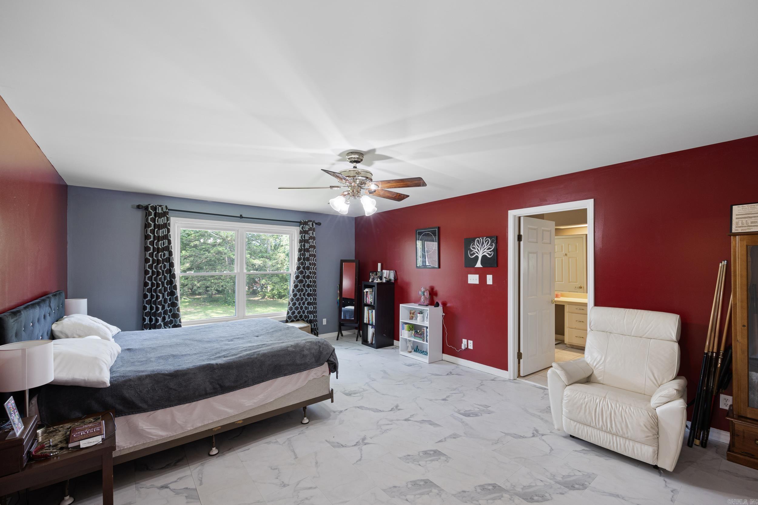 2920  Highland Dr  Russellville, AR