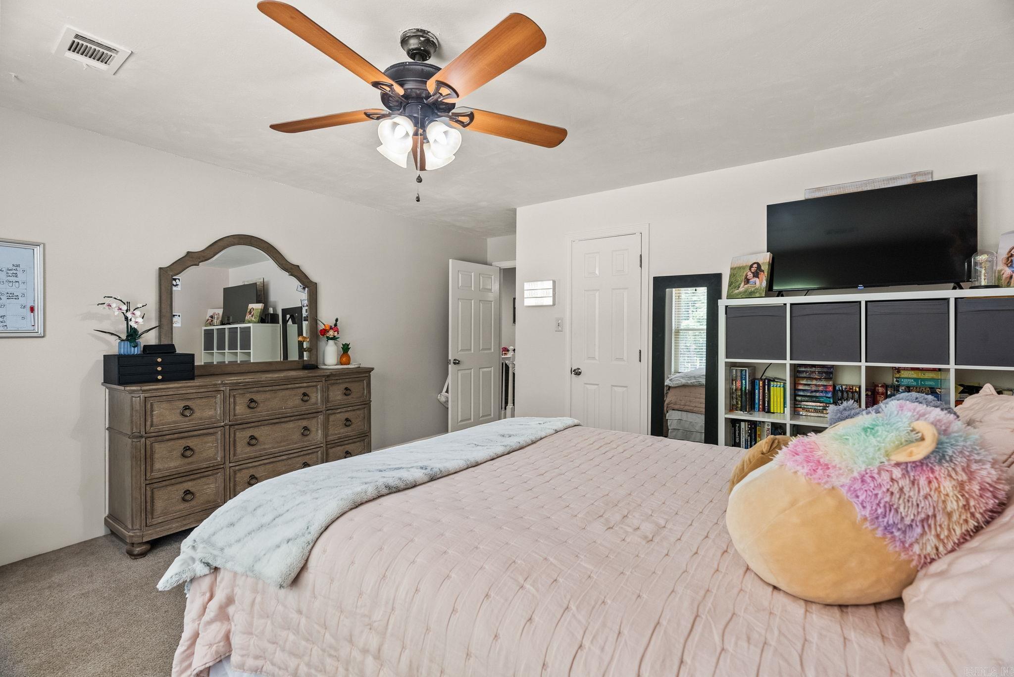 2 Riverland Drive Maumelle, AR 72113