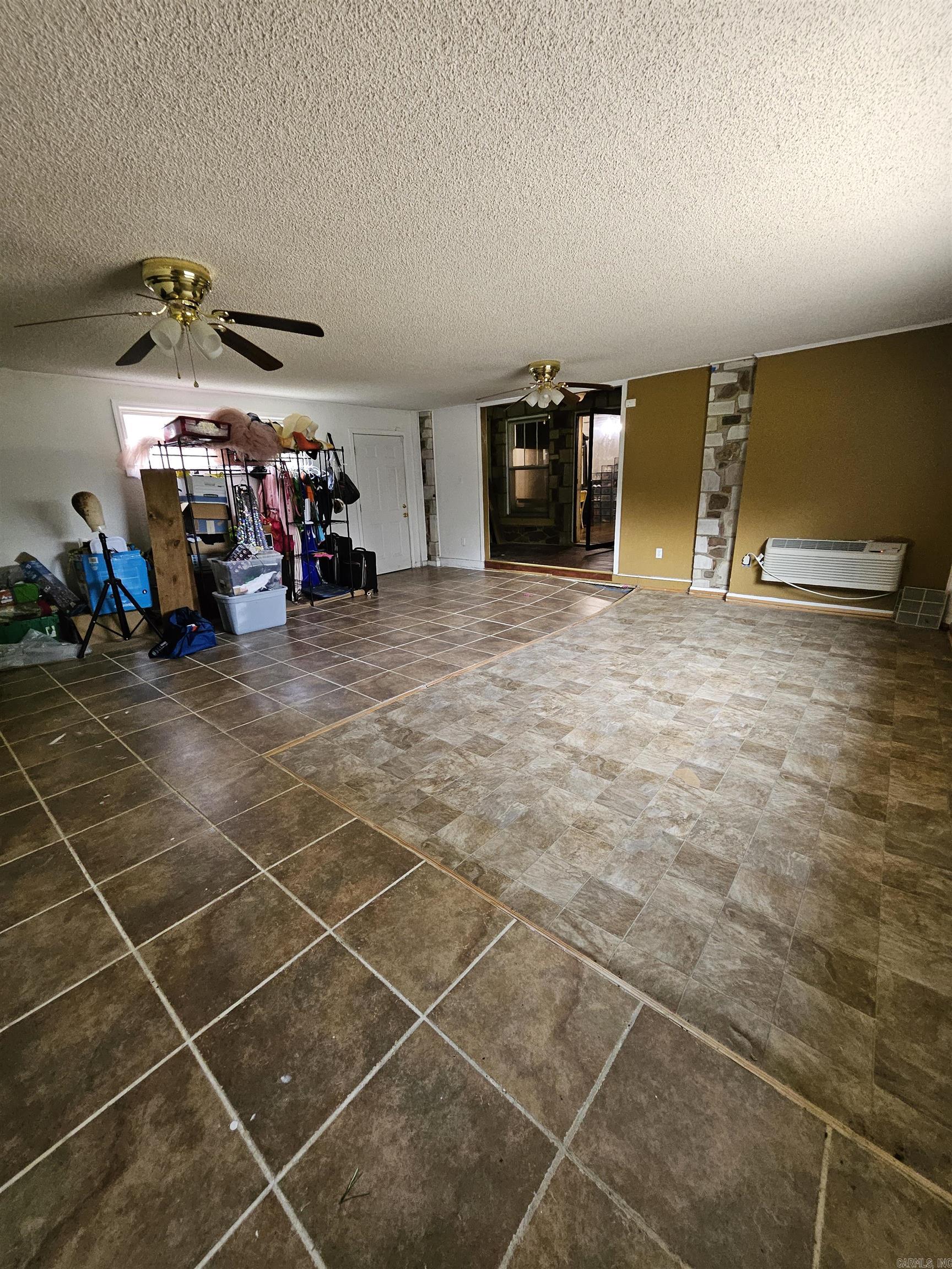 1421 W 25th  North Little Rock, AR