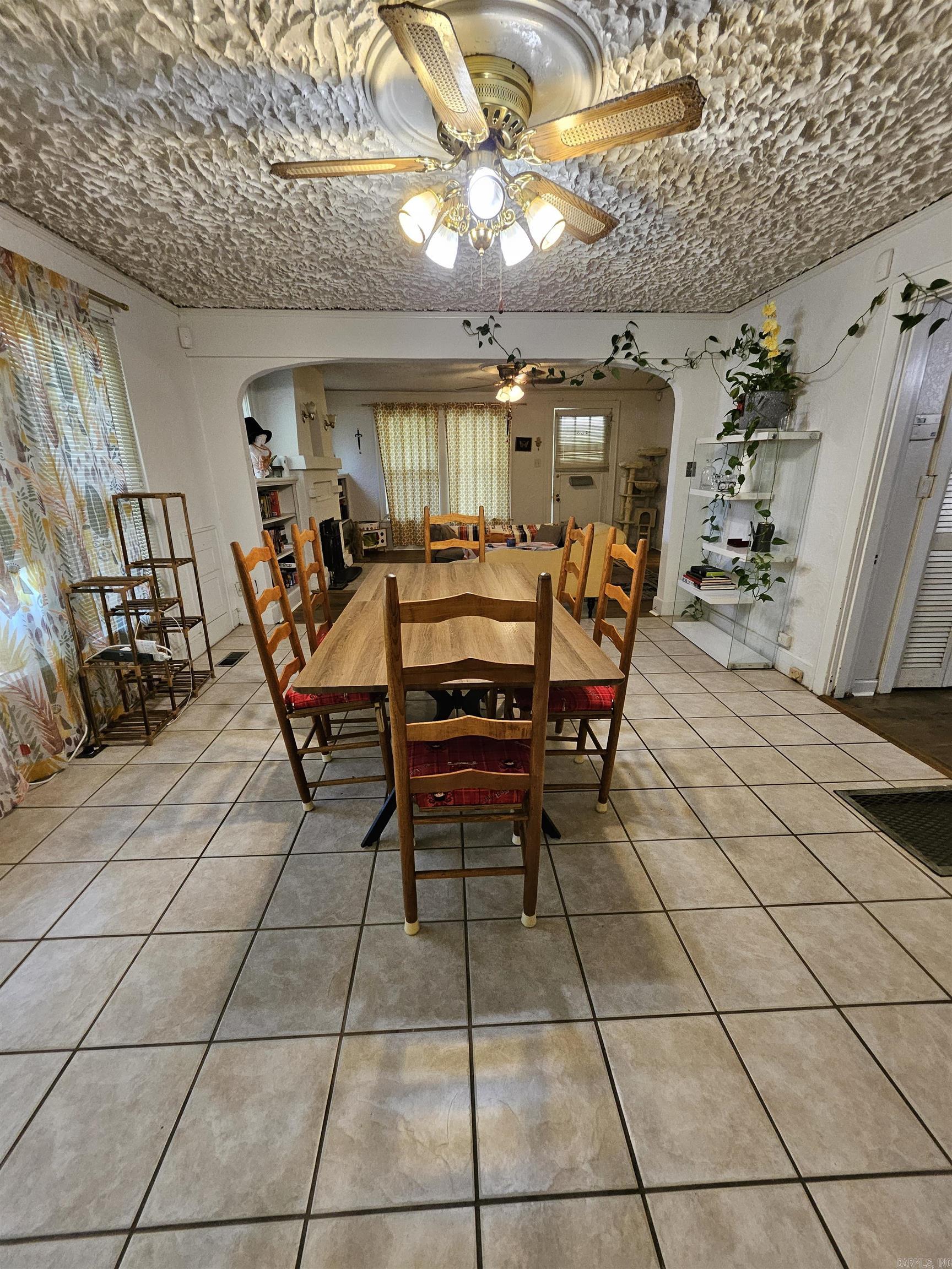 1421 W 25th  North Little Rock, AR
