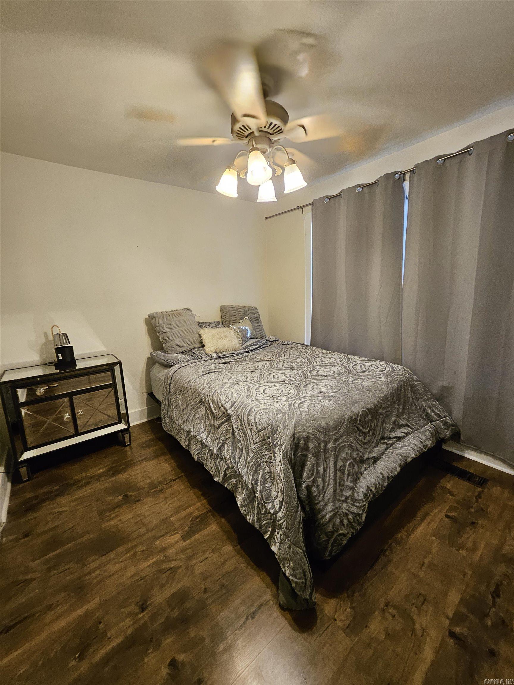 1421 W 25th  North Little Rock, AR