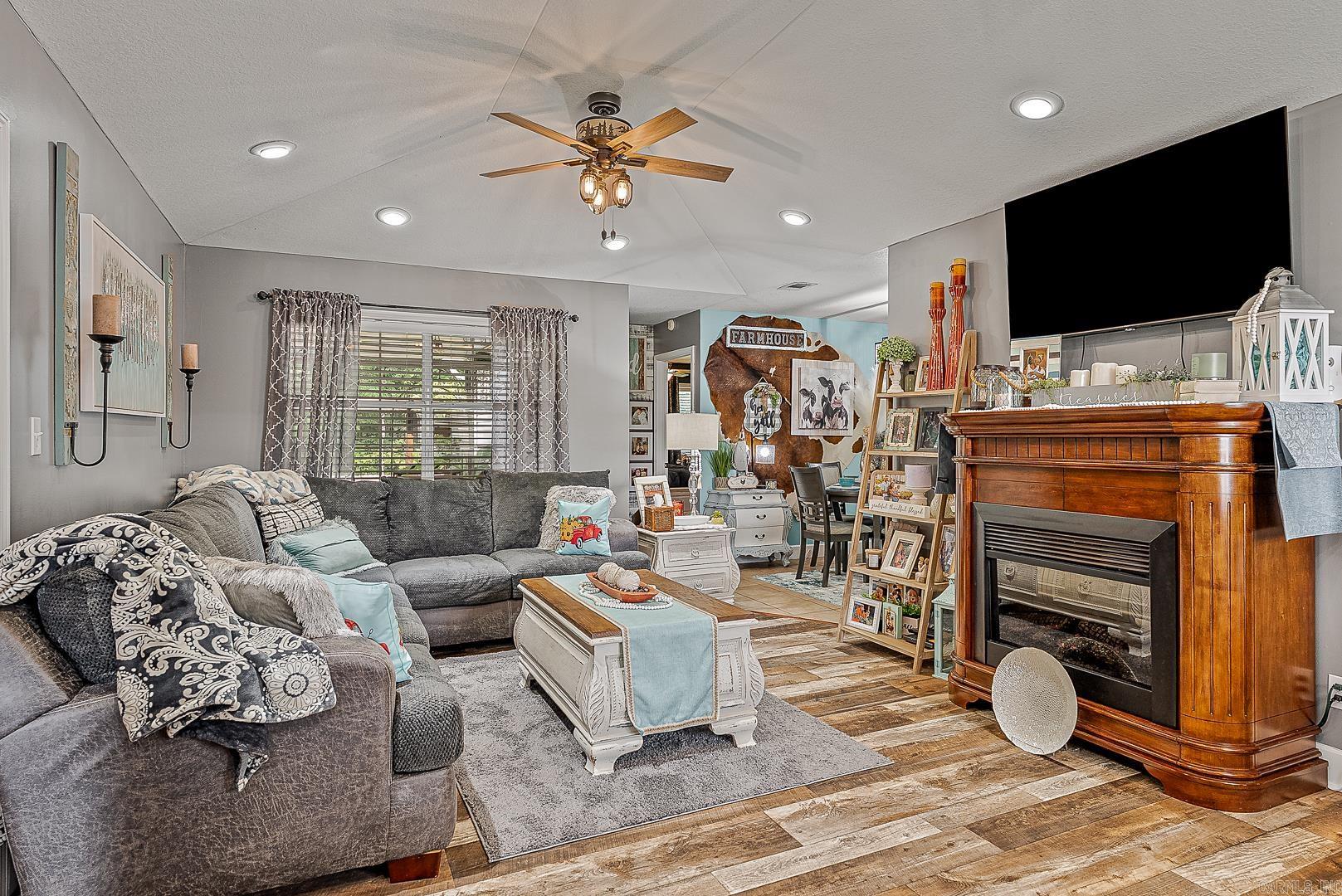 2708 N 5th St  Paragould, AR