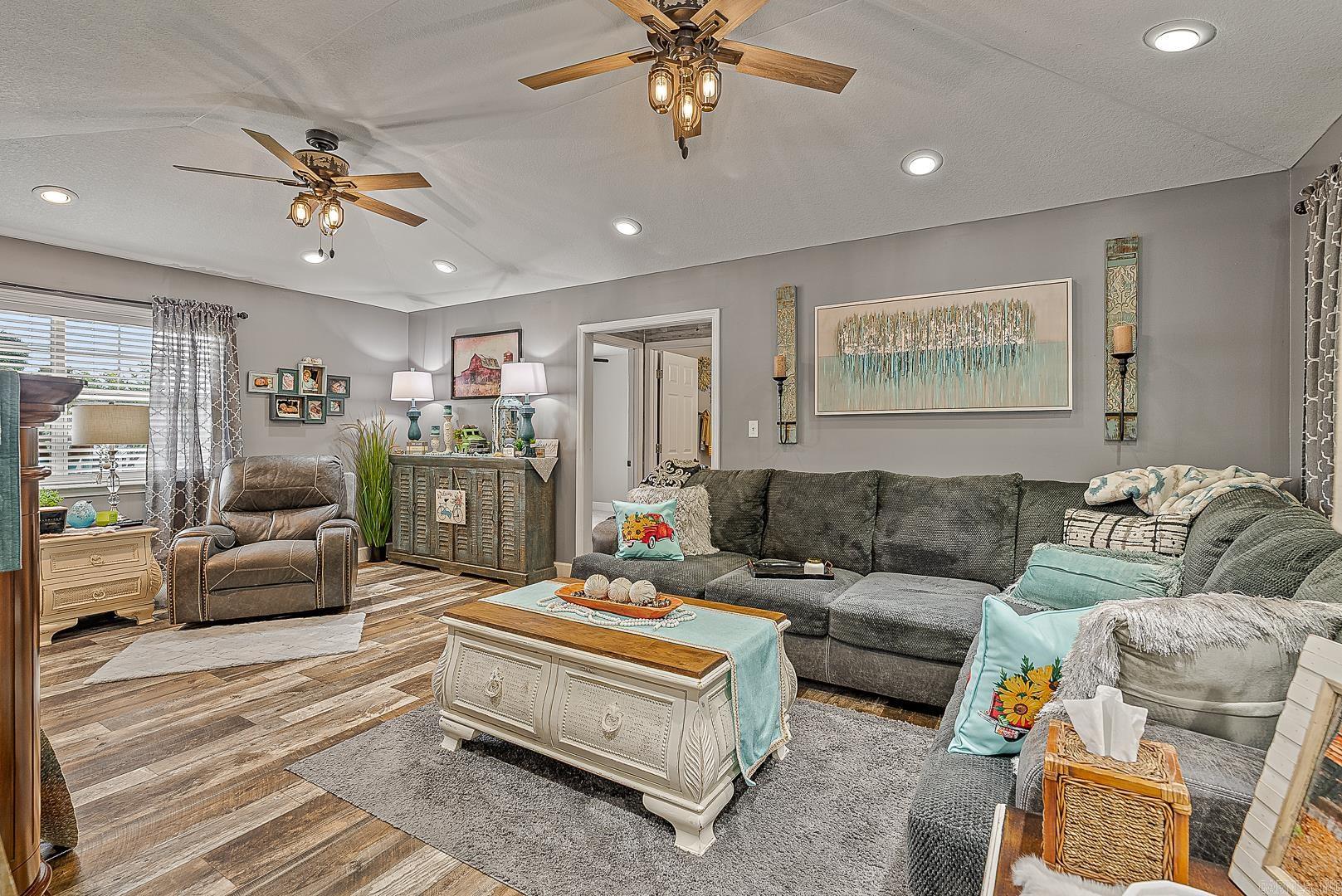 2708 N 5th St  Paragould, AR