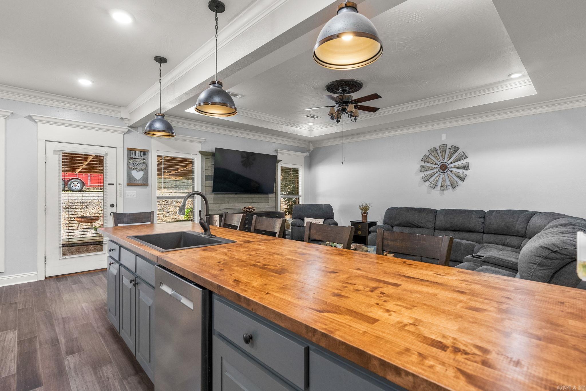 140 E Cadron  Greenbrier, AR