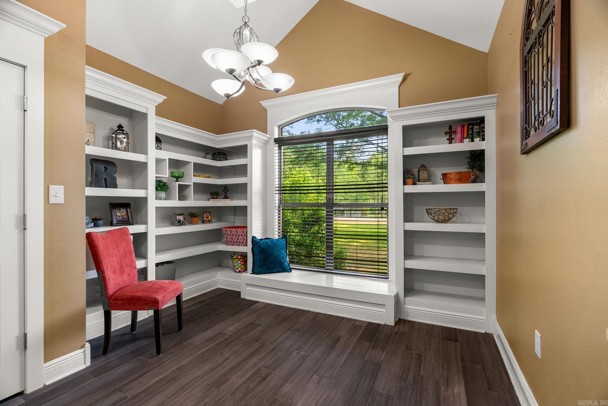 140 E Cadron  Greenbrier, AR