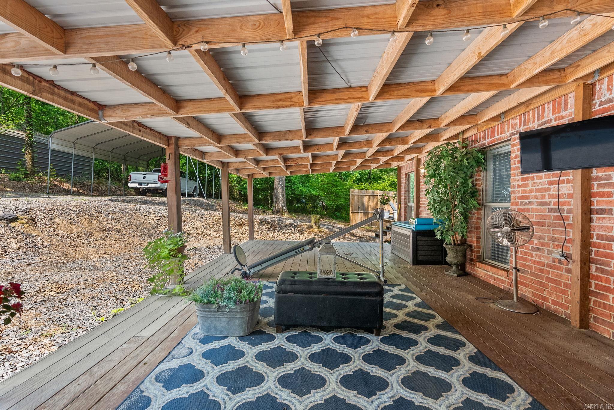140 E Cadron  Greenbrier, AR