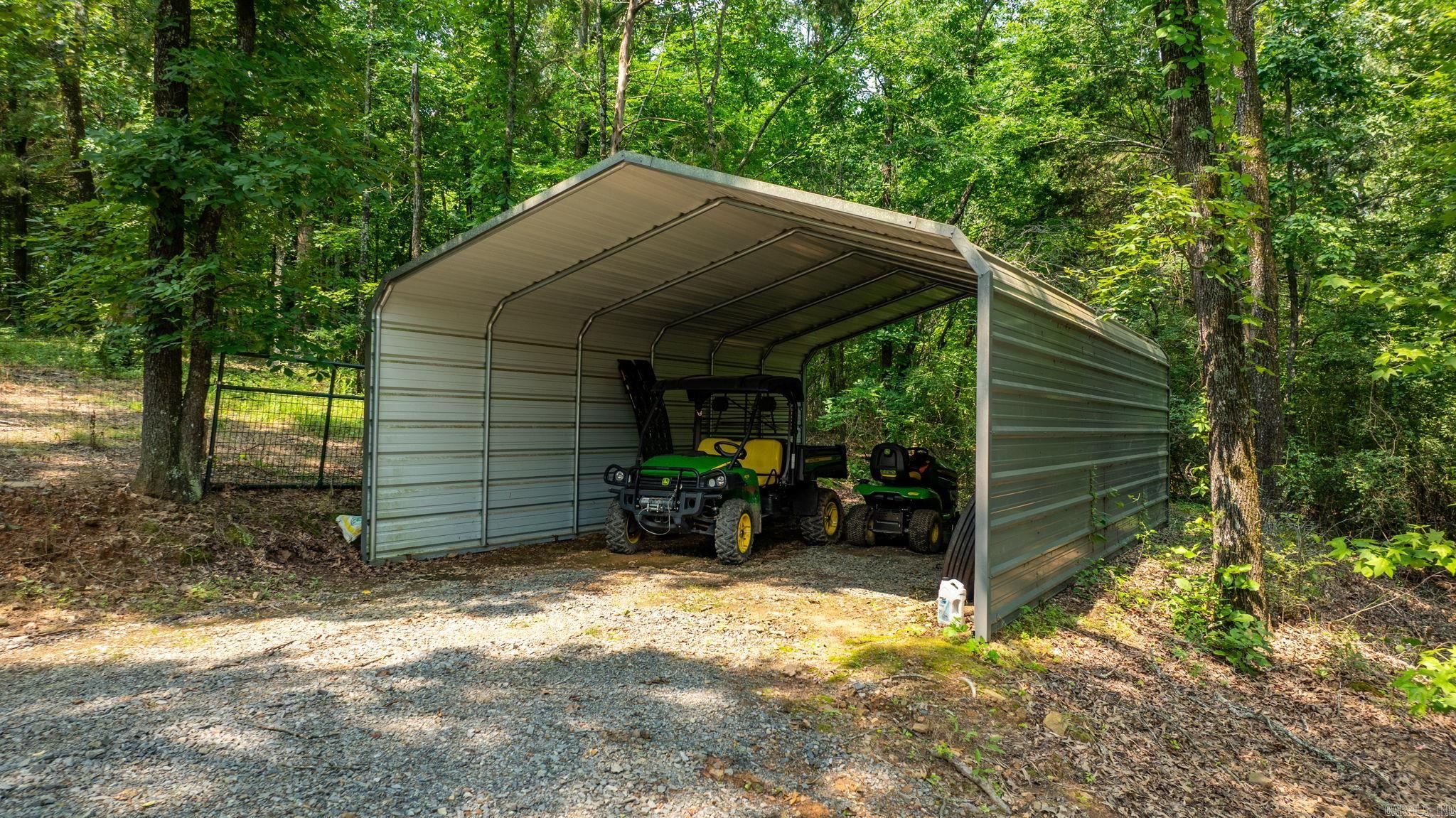 140 E Cadron  Greenbrier, AR