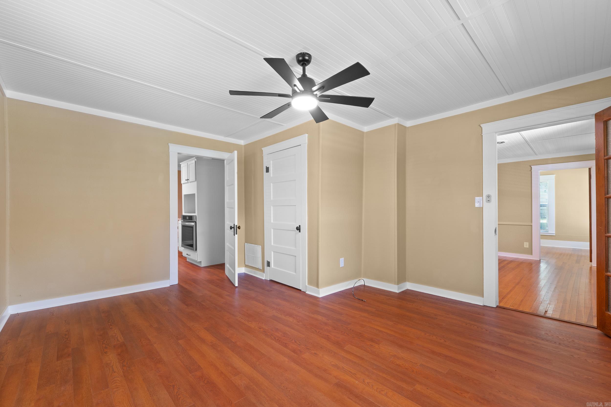 207 Combs Avenue  Cotter, AR