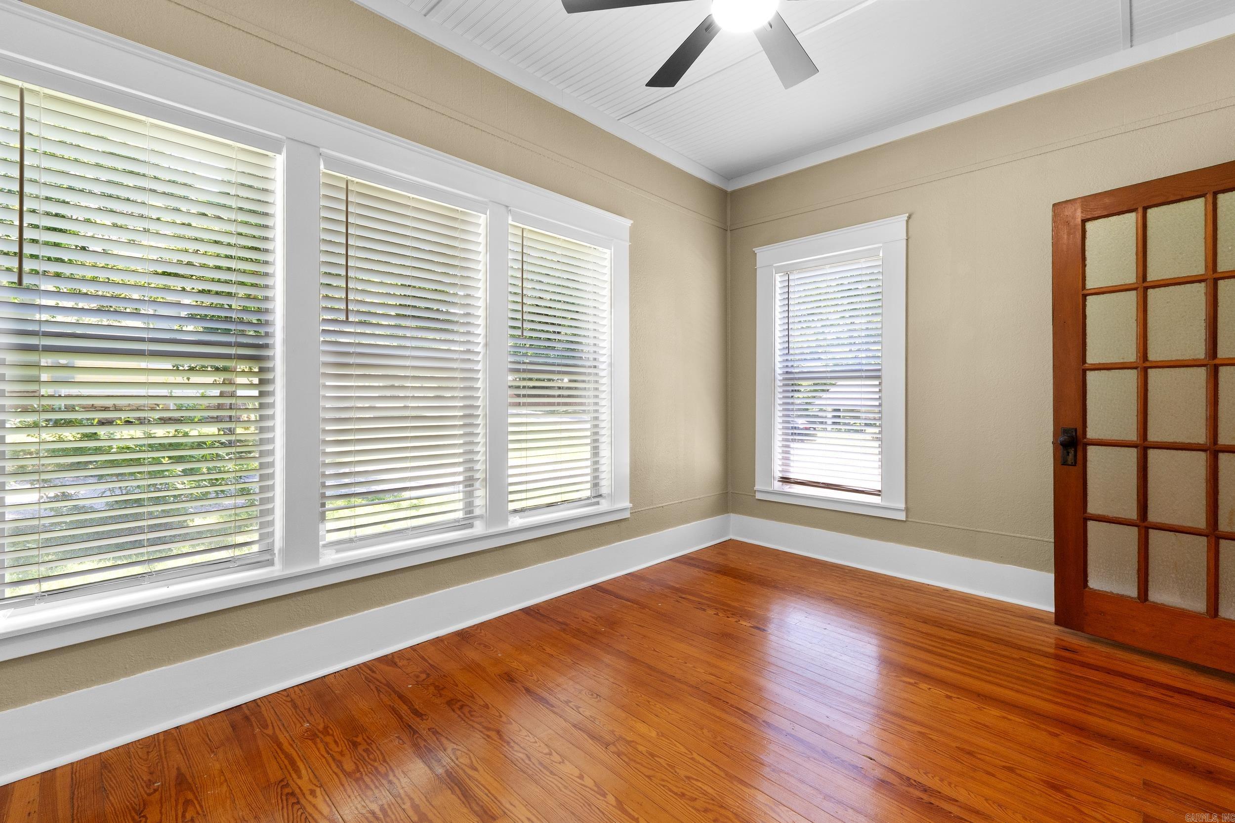 207 Combs Avenue  Cotter, AR