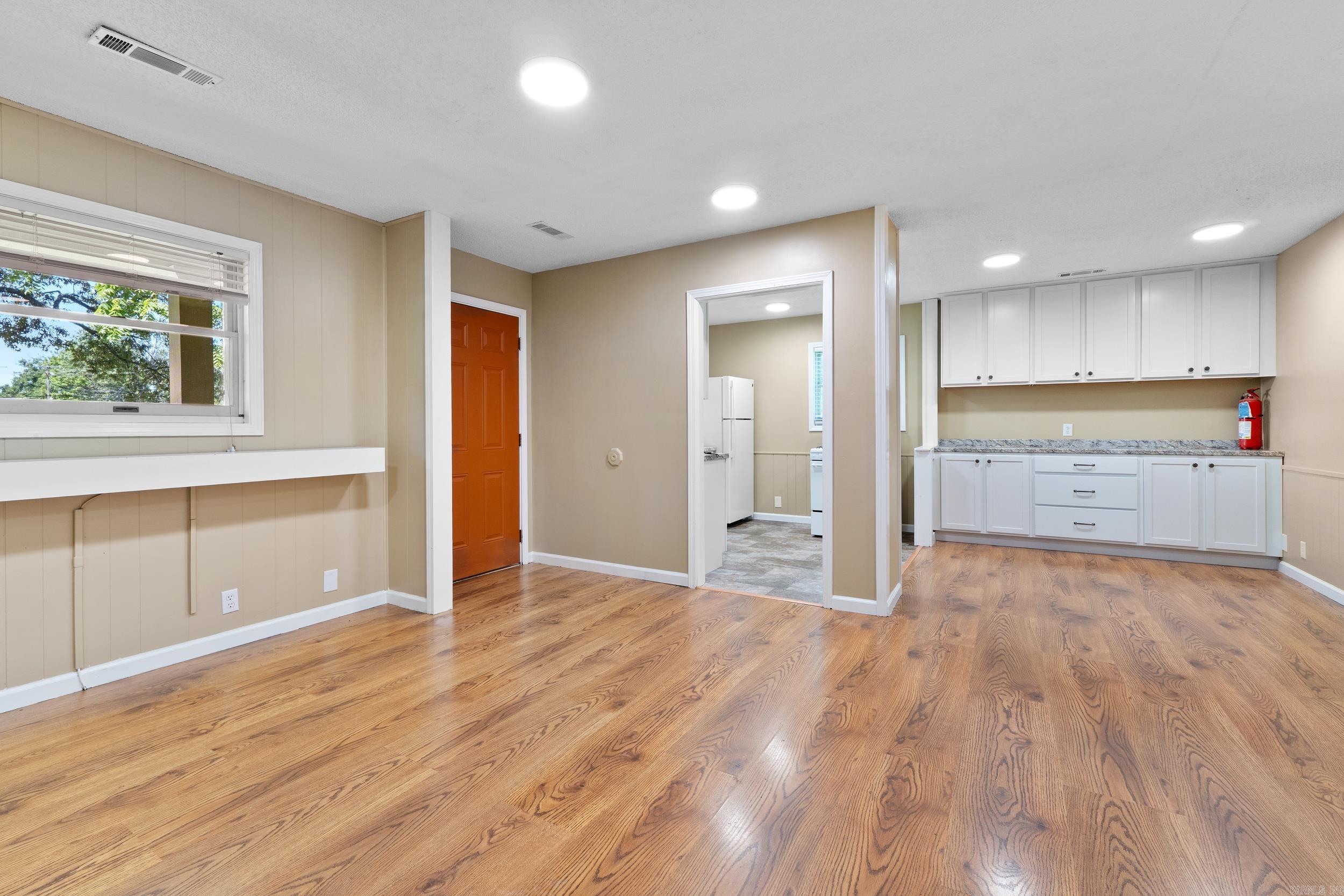 207 Combs Avenue  Cotter, AR