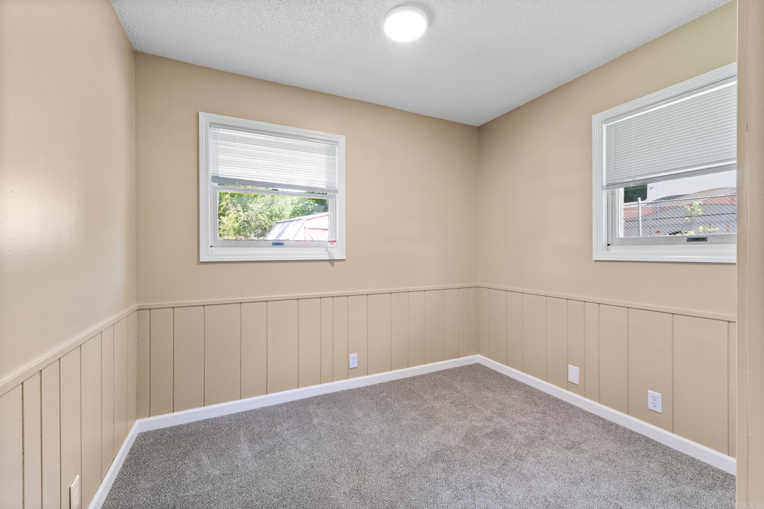 207 Combs Avenue  Cotter, AR