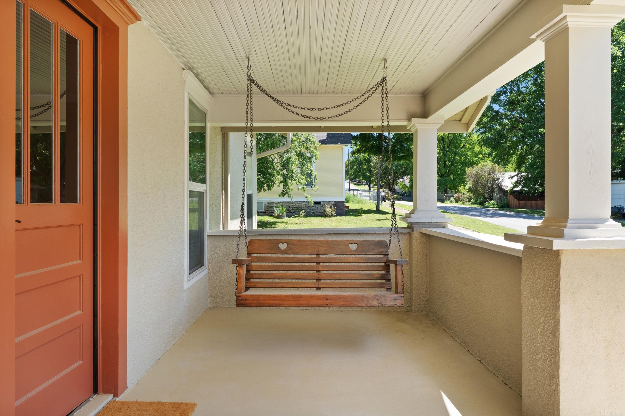 207 Combs Avenue  Cotter, AR