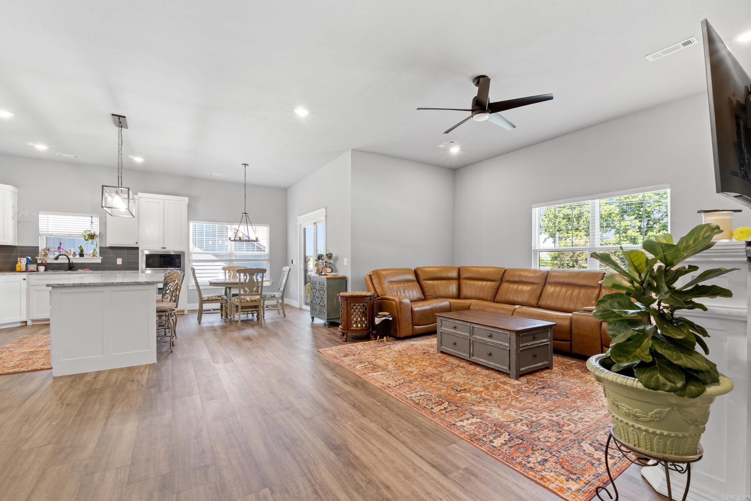 3069  Spring Mill Dr  Mountain Home, AR