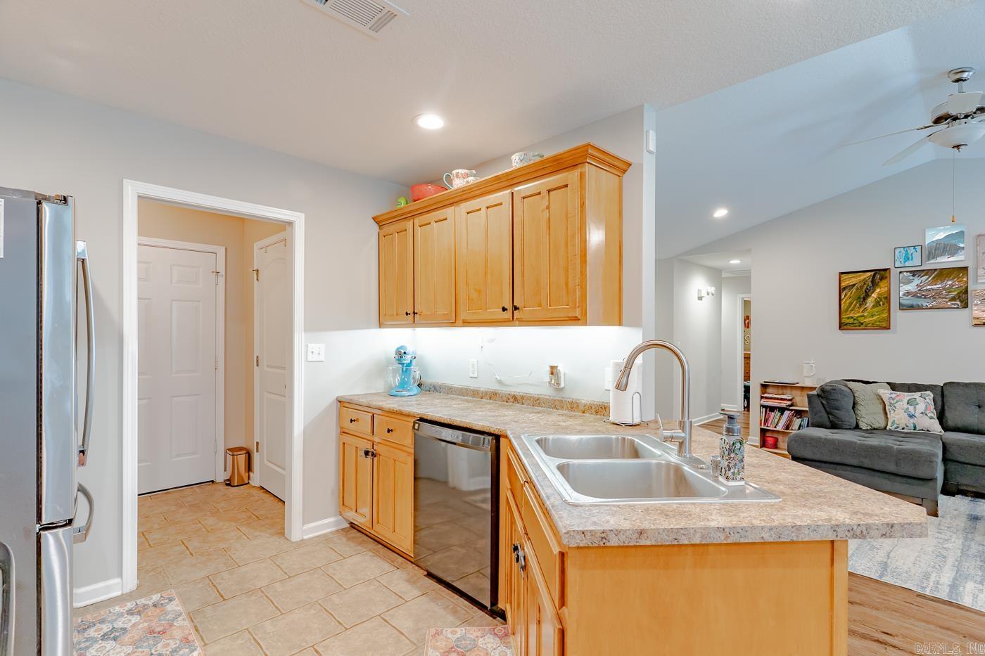 1409  Hemingway  Jonesboro, AR