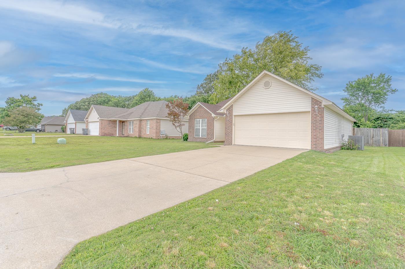 1409  Hemingway  Jonesboro, AR