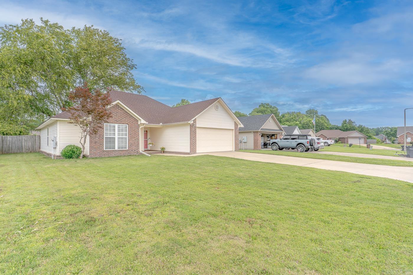 1409  Hemingway  Jonesboro, AR