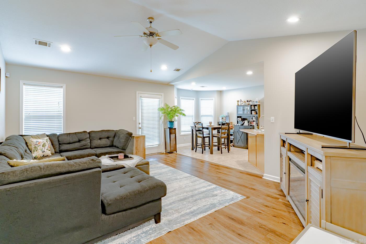 1409  Hemingway  Jonesboro, AR