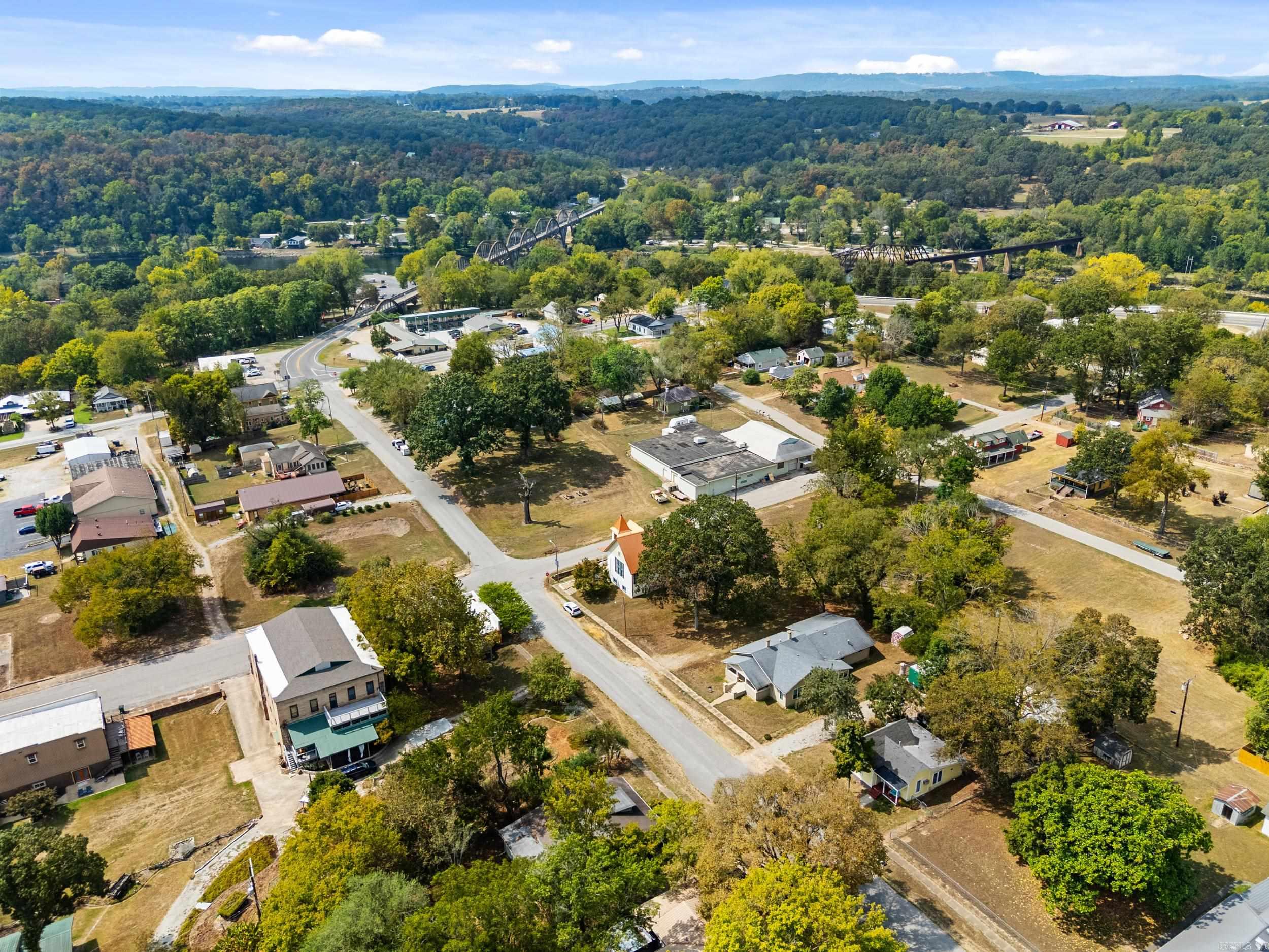 207 Combs Avenue  Cotter, AR