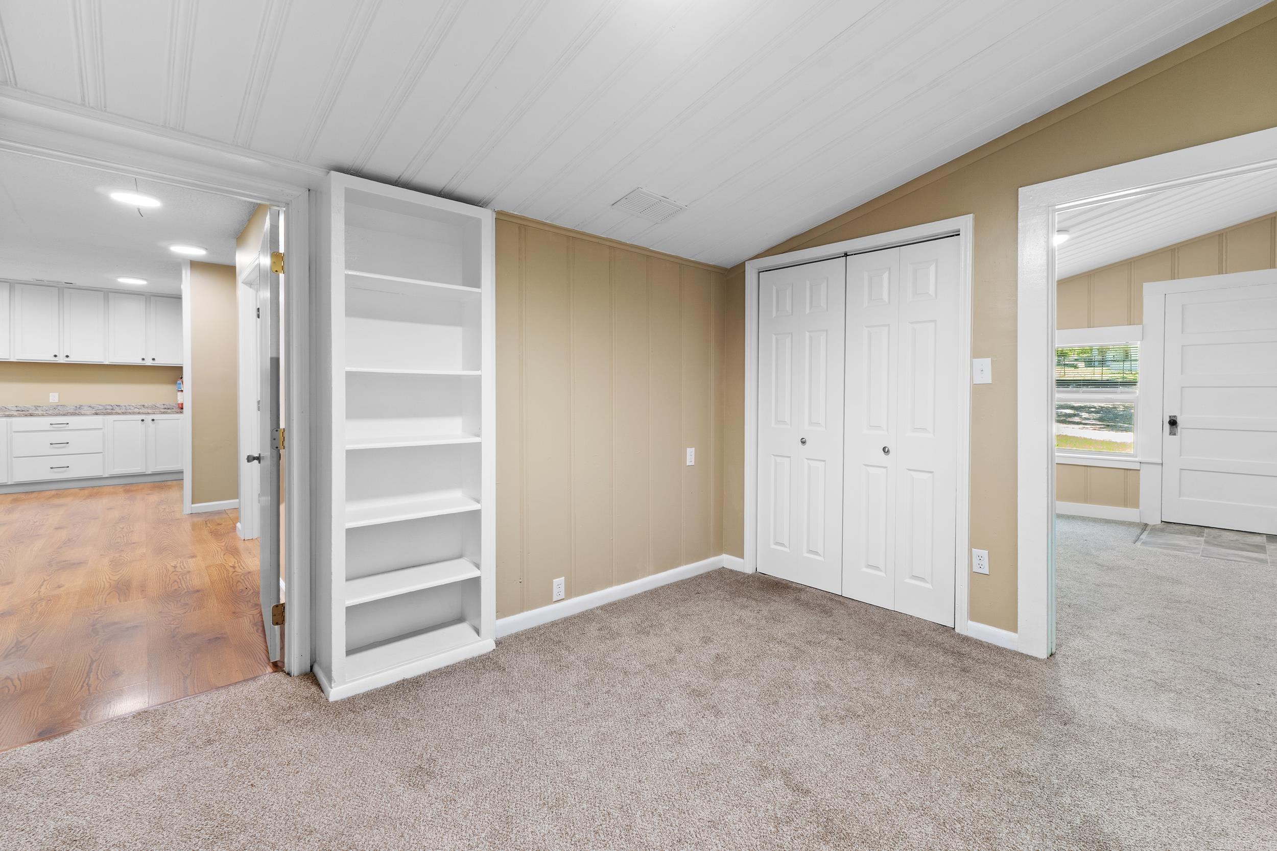 207 Combs Avenue  Cotter, AR