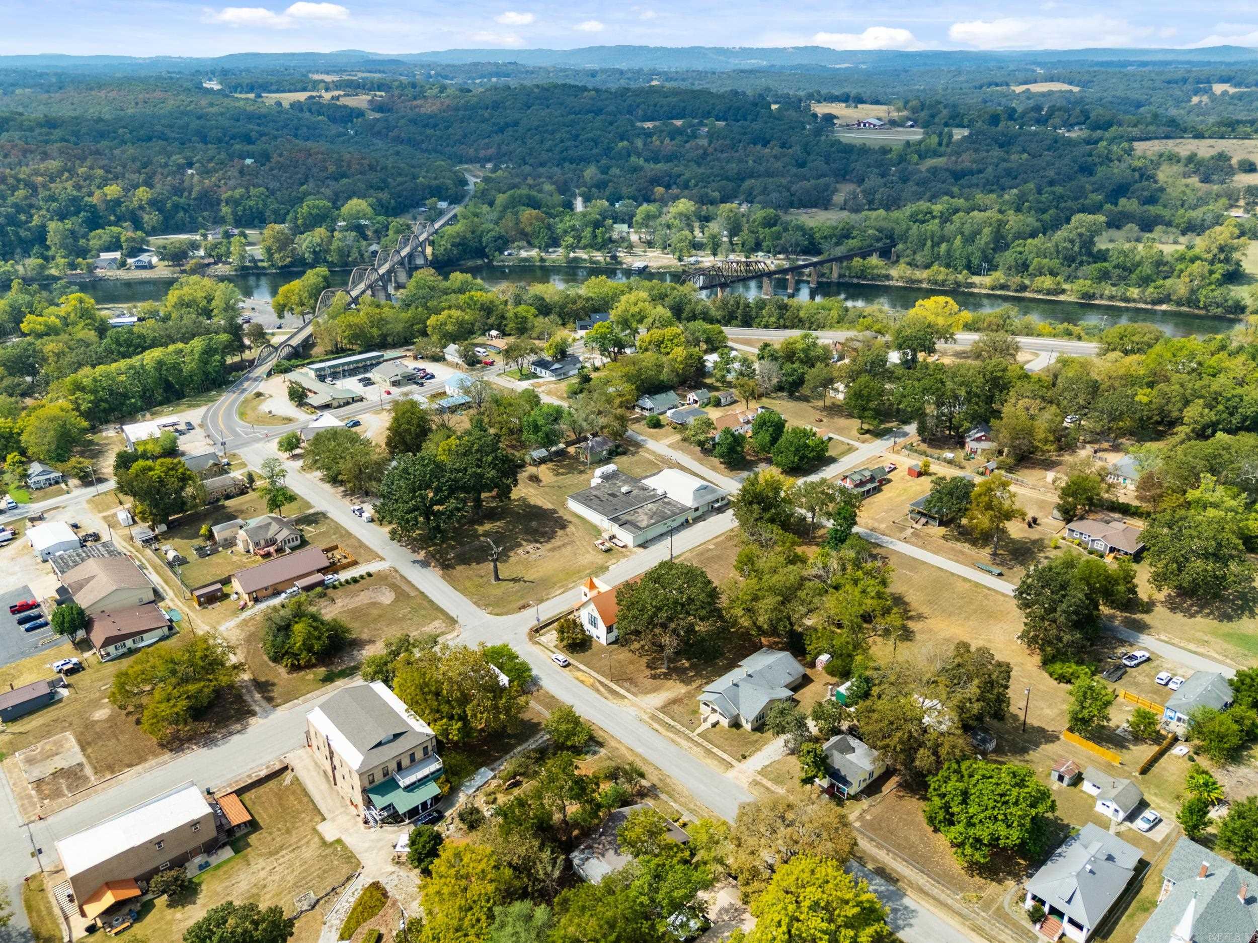 207 Combs Avenue  Cotter, AR