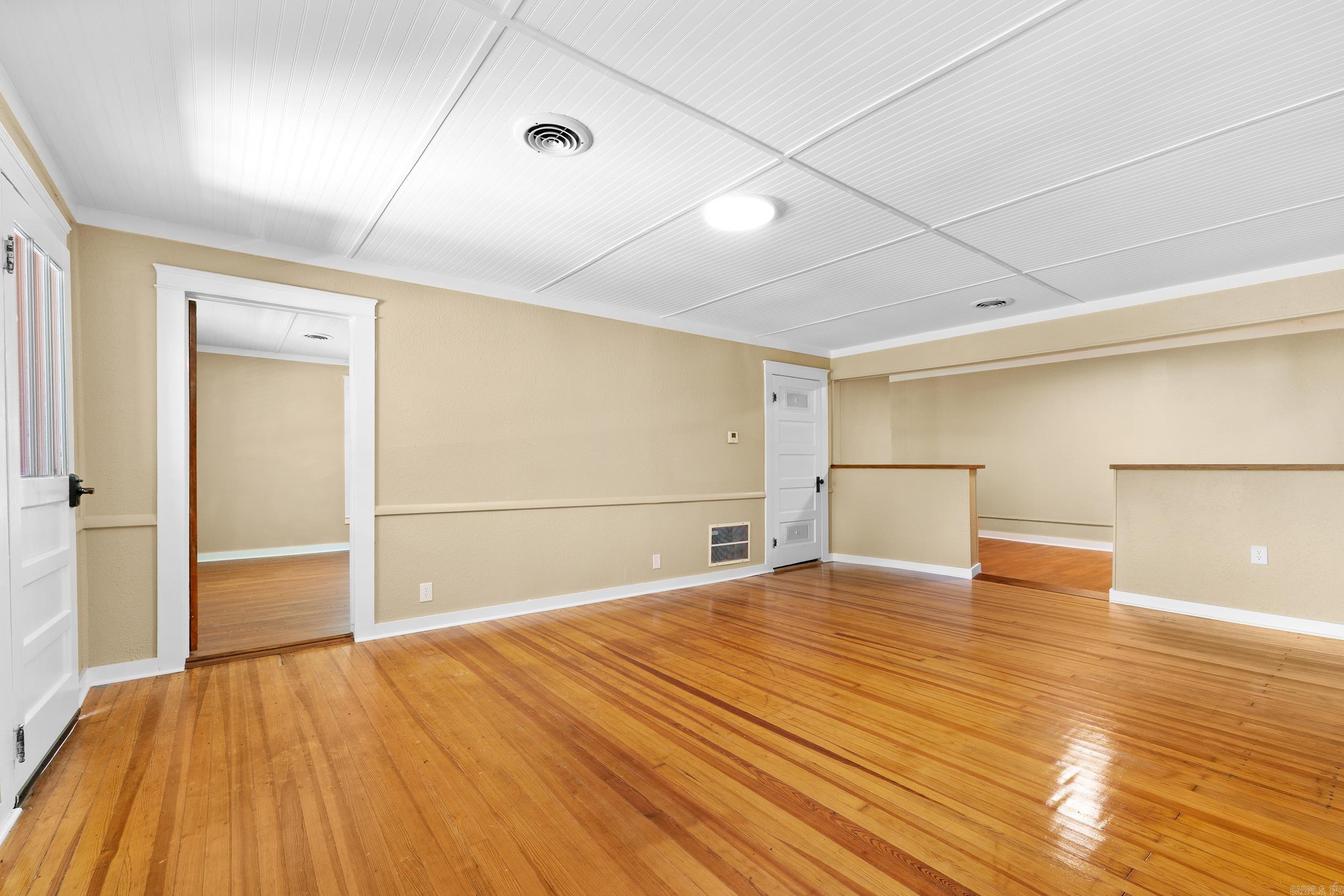 207  Combs Avenue  Cotter, AR