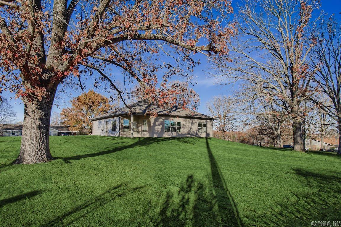 697  Western Hills Loop  Mountain Home, AR