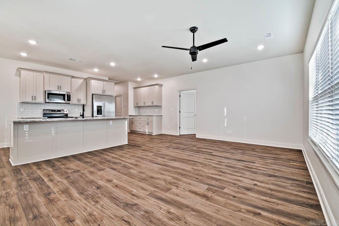 697  Western Hills Loop  Mountain Home, AR