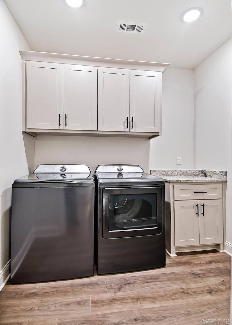 697  Western Hills Loop  Mountain Home, AR