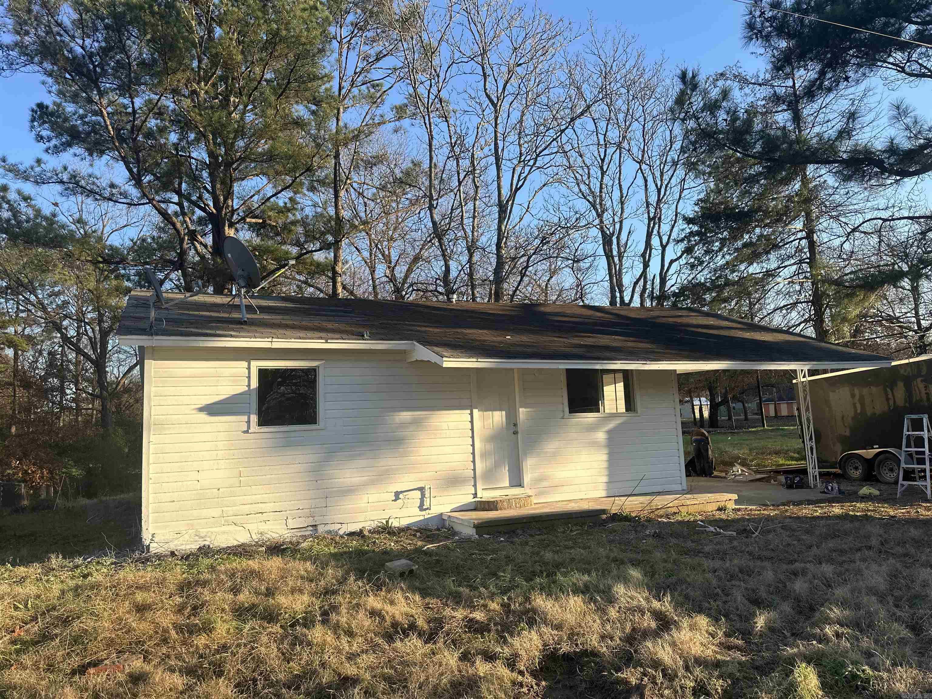 102 NE 3rd St  Bradford, AR