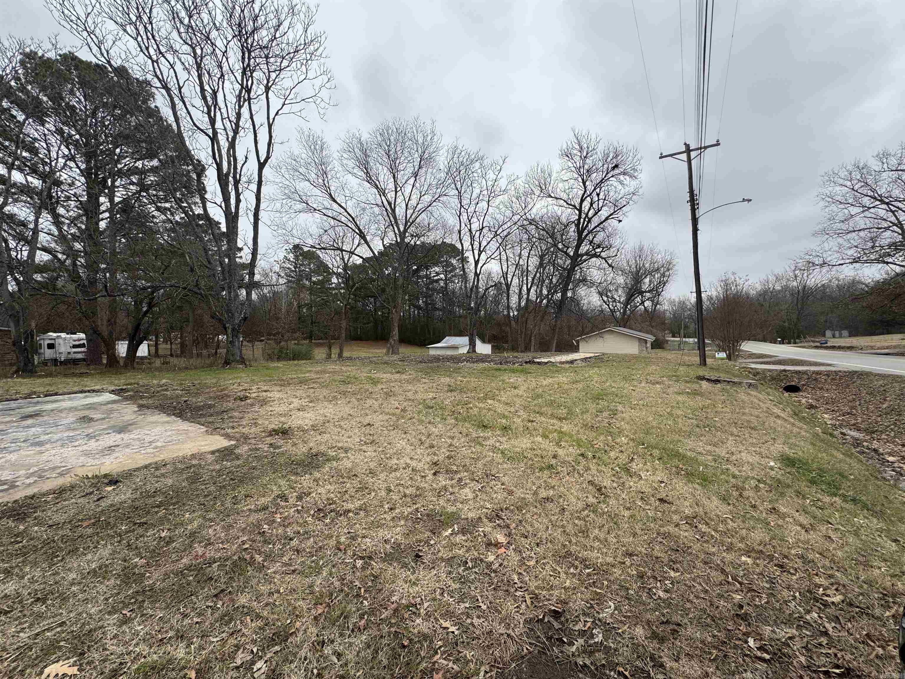 102 NE 3rd St  Bradford, AR