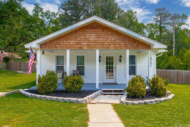 1032  Virginia Avenue  Bauxite, AR