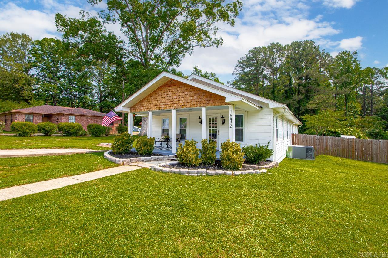 1032  Virginia Avenue  Bauxite, AR