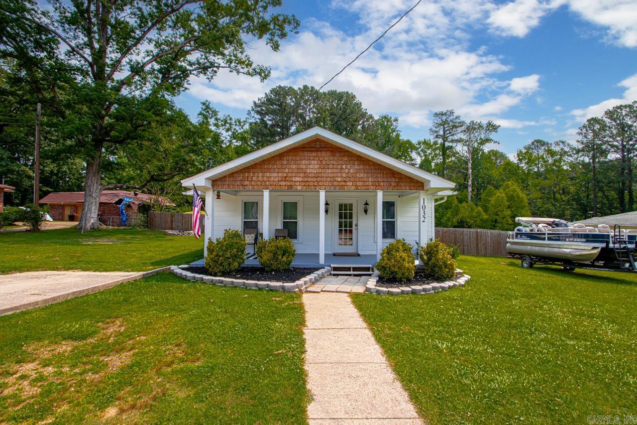 1032  Virginia Avenue  Bauxite, AR