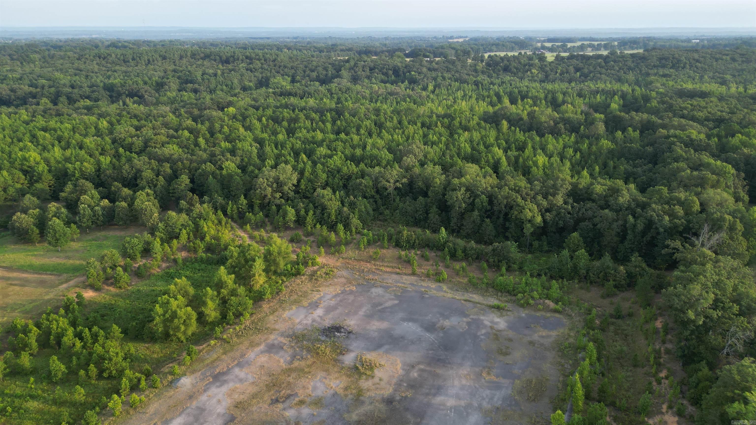 360B Banister Rd.  Greenbrier, AR