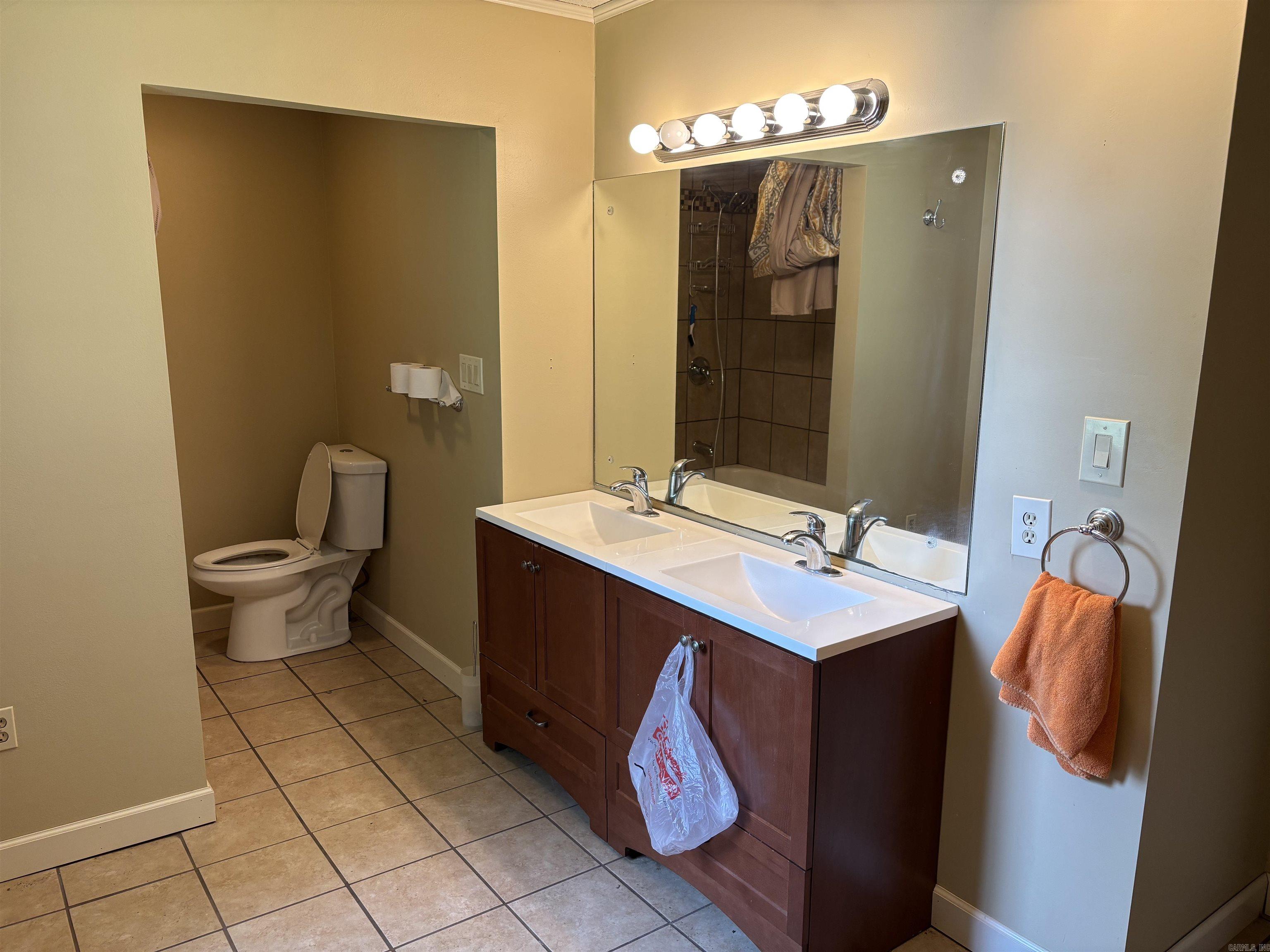 906 W Louisiana  Beebe, AR