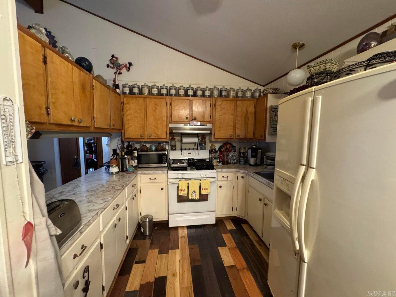 24  Hialeah  Cherokee Village, AR