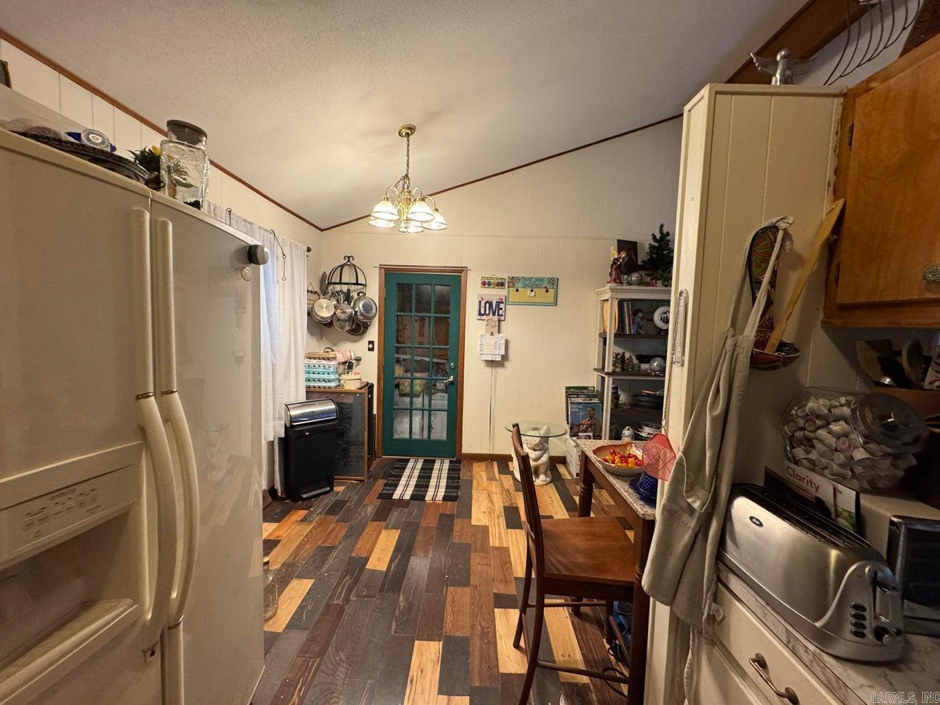 24  Hialeah  Cherokee Village, AR
