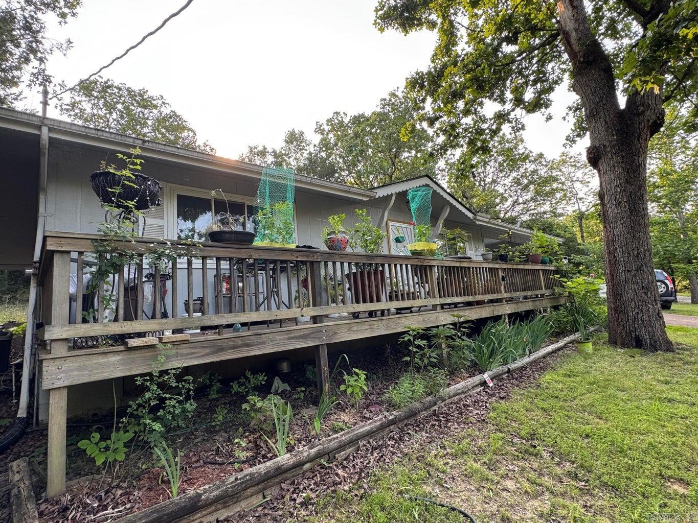 24  Hialeah  Cherokee Village, AR