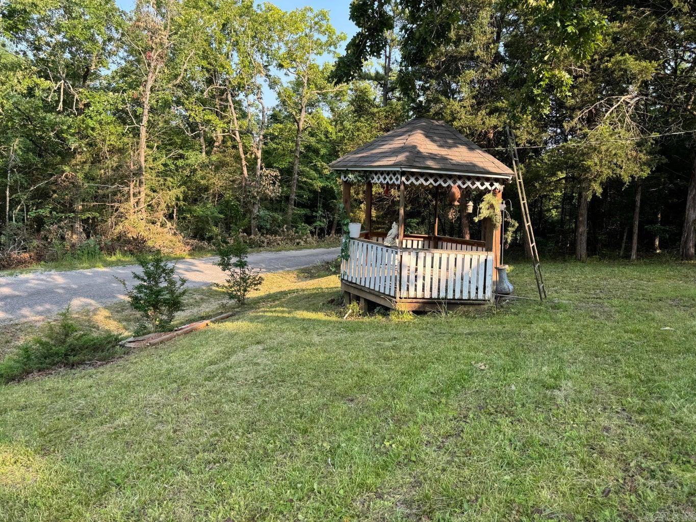 24  Hialeah  Cherokee Village, AR