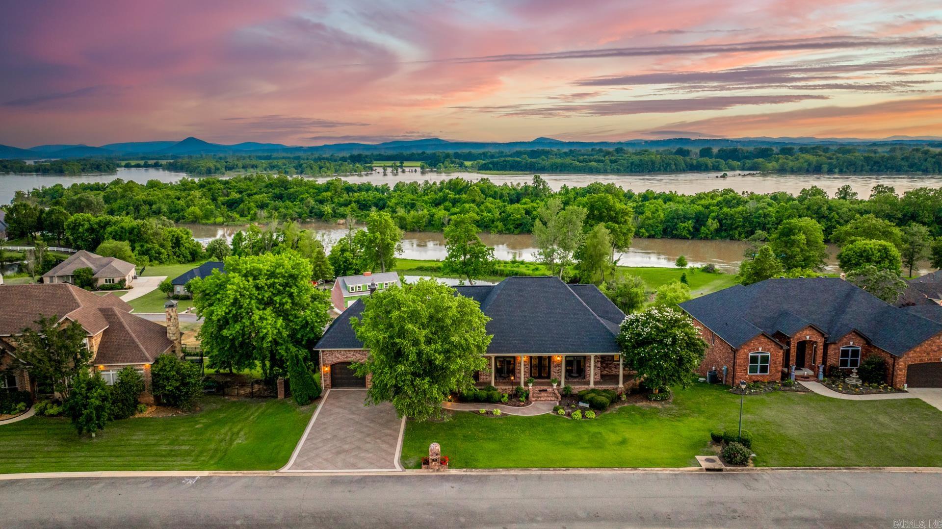 95  River Road Drive West  Mayflower, AR