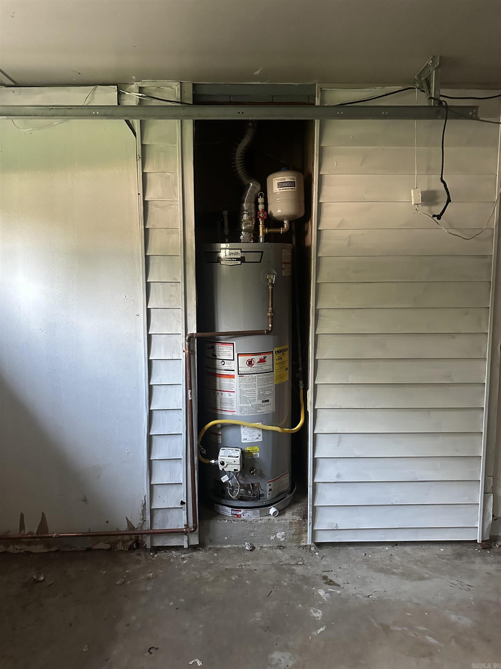 9308  westward  Little Rock, AR