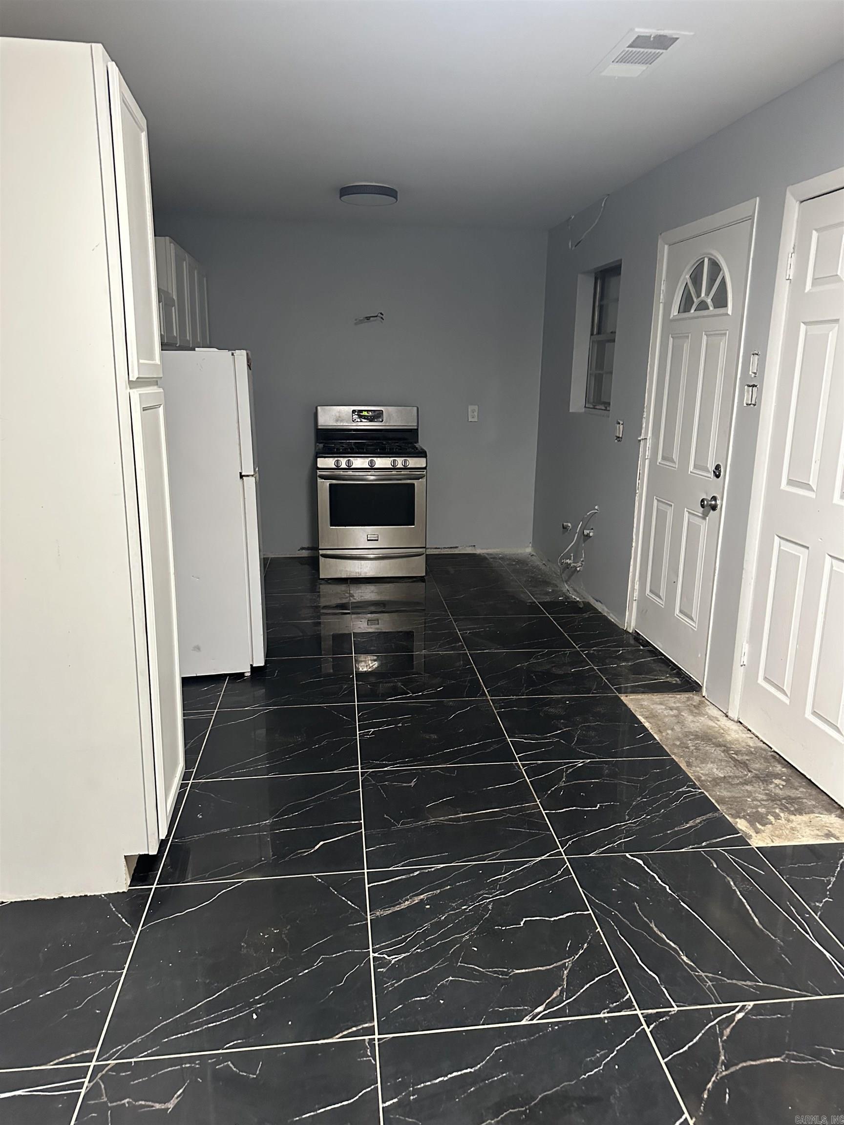 9308  westward  Little Rock, AR