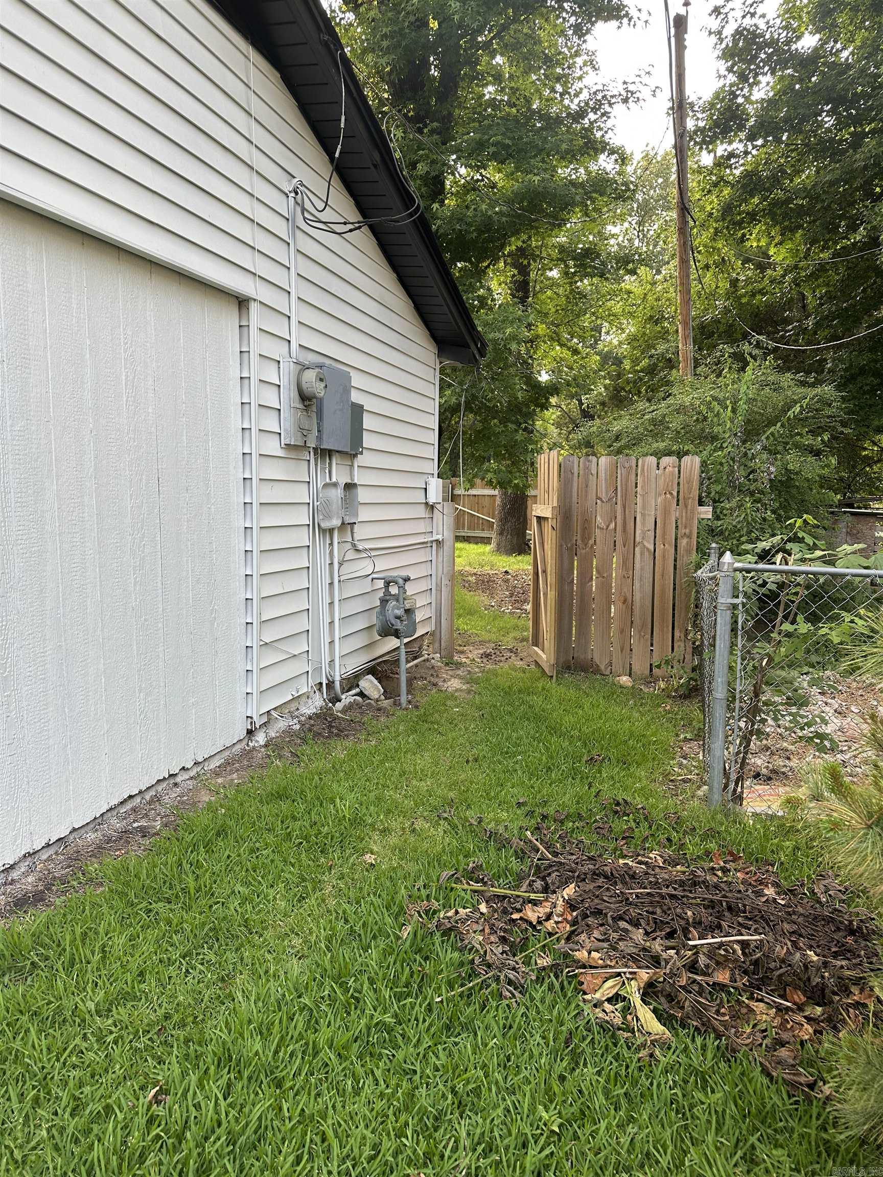 9308  westward  Little Rock, AR