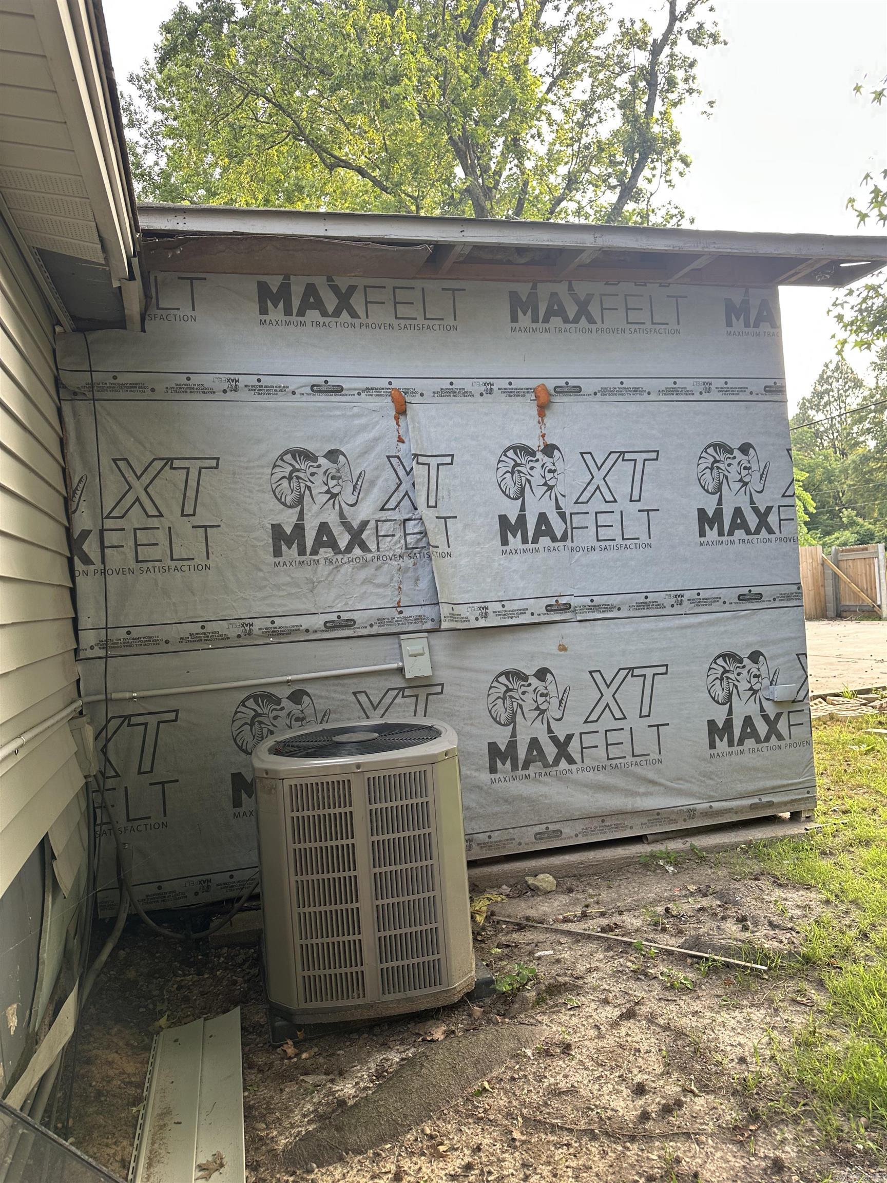 9308  westward  Little Rock, AR